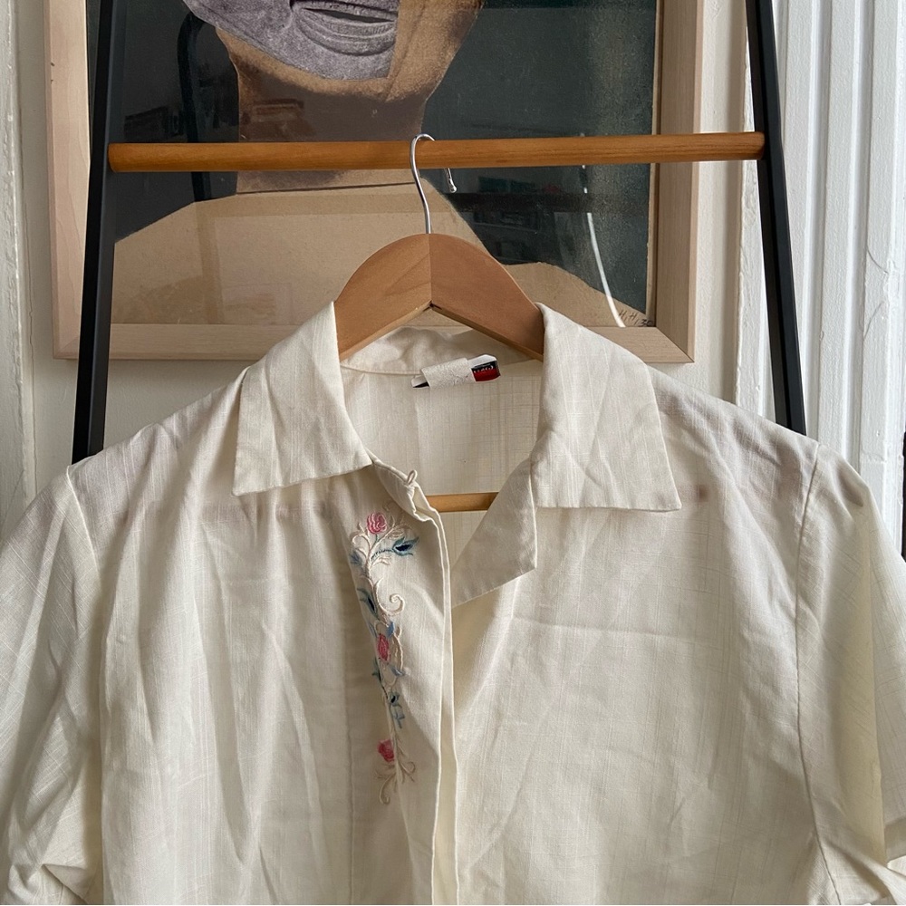 Vintage Collared Shirt with Embroidery Detail